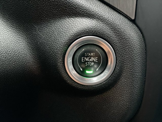 Used 2021 GMC Sierra 1500 Denali AWD/4WD image 26