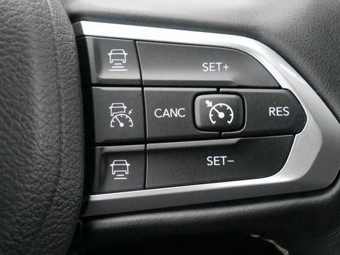 Used 2022 Jeep Compass High Altitude image 25