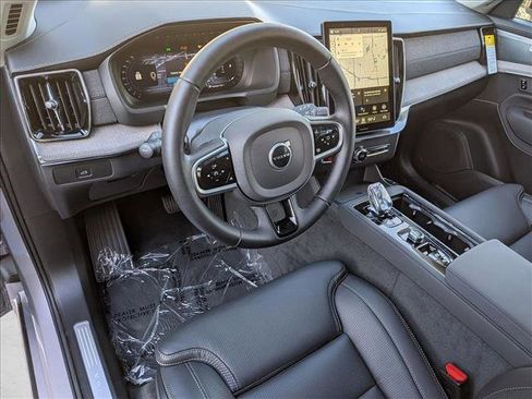 New 2026 Volvo XC90 B6 Ultra image 3