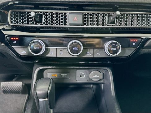 Certified 2023 Honda Civic EX image 20