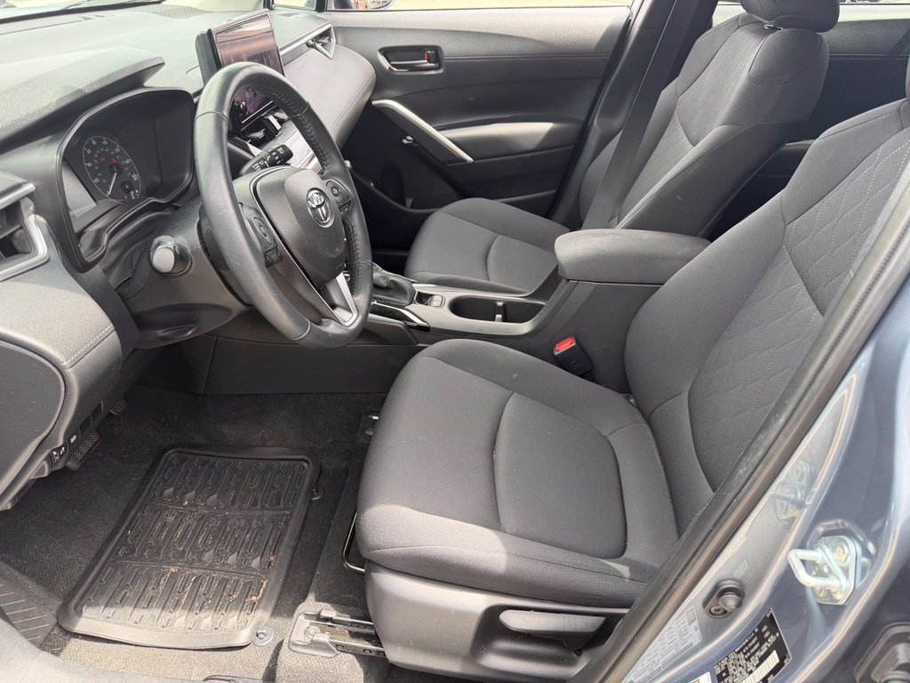 Used 2024 Toyota Corolla Cross LE FWD image 23