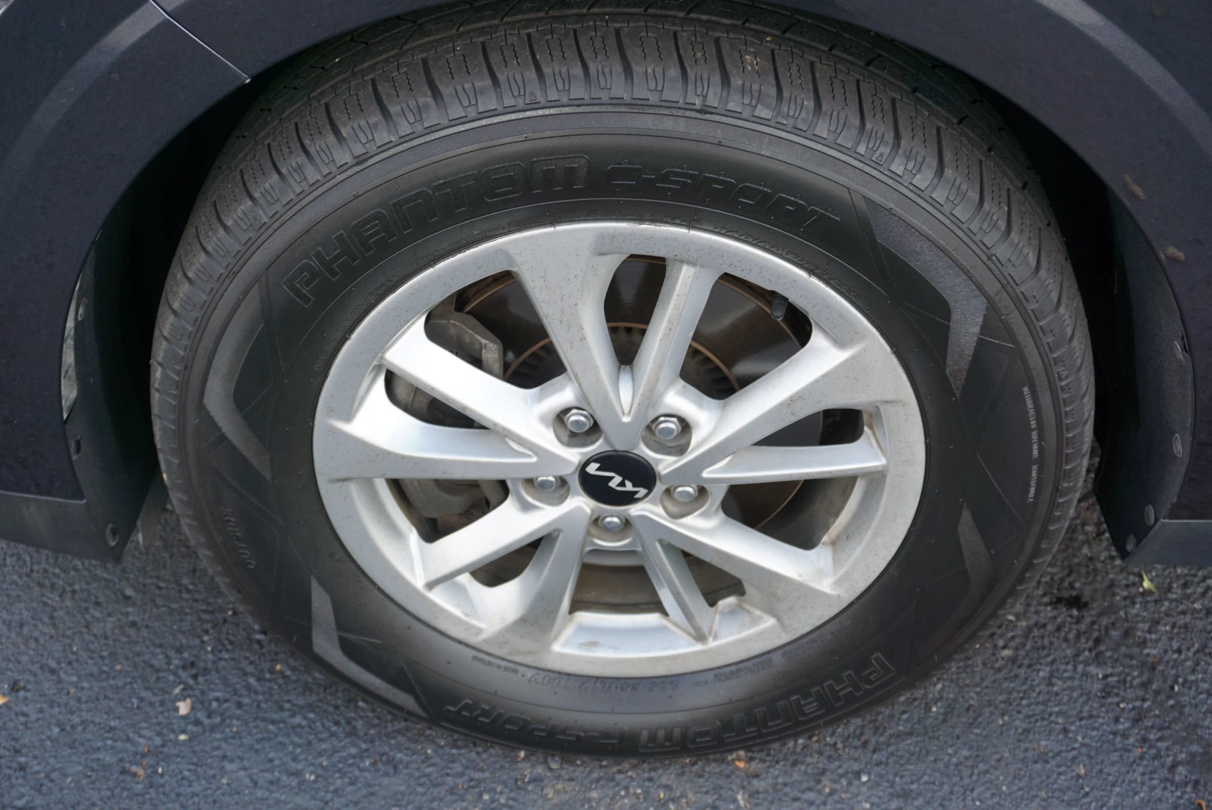 Used 2022 Kia Carnival LX FWD image 11