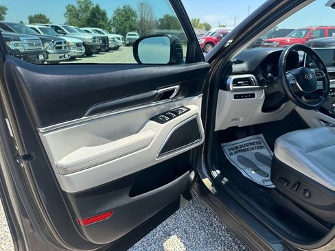 Used 2020 Kia Telluride S AWD/4WD image 34