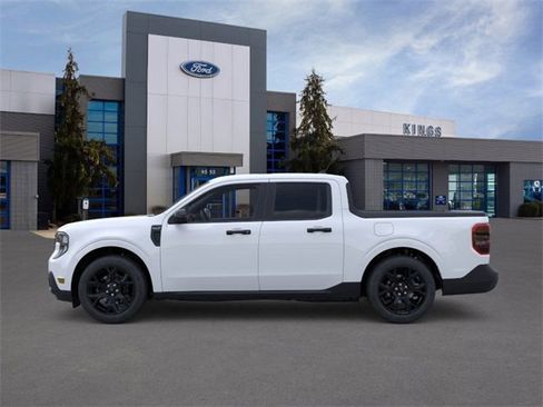 New 2025 Ford Maverick XLT w/ Black Appearance Package image 3