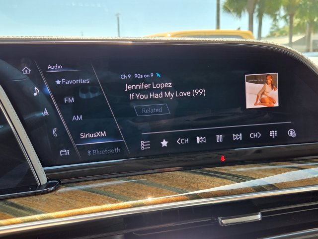 Used 2023 Cadillac Escalade Sport Platinum AWD/4WD image 33