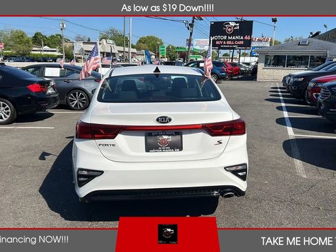 Used 2019 Kia Forte S w/ S Premium Package FWD image 4