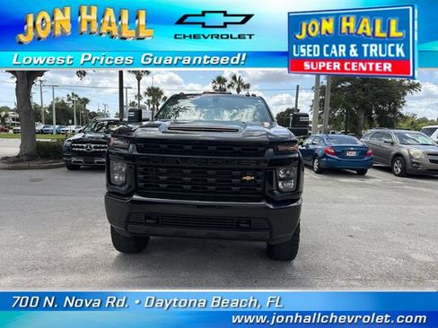 Used 2021 Chevrolet Silverado 2500 Custom w/ Custom Value Package AWD/4WD image 18