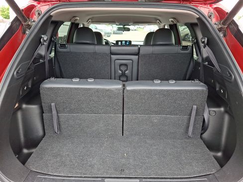 Used 2024 Mitsubishi Outlander SE FWD image 29