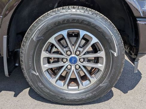 Used 2020 Ford F150 XLT w/ Equipment Group 302A Luxury AWD/4WD image 22