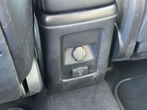 Used 2011 Dodge Journey Lux image 13