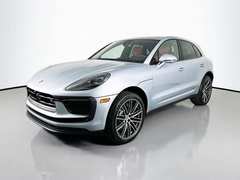 New 2026 Porsche Macan image 1
