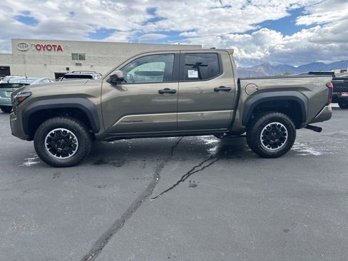 New 2025 Toyota Tacoma TRD Off-Road image 3