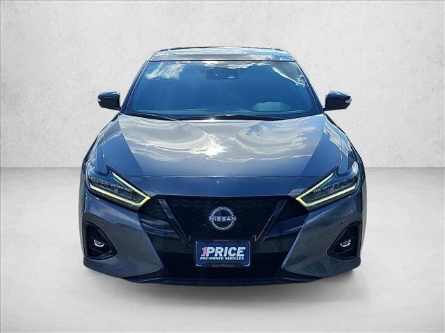 Used 2023 Nissan Maxima SR w/ Sport Mat Group FWD image 2