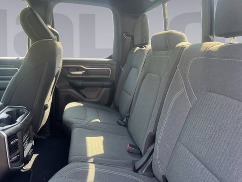 Used 2022 RAM 1500 Big Horn AWD/4WD image 16