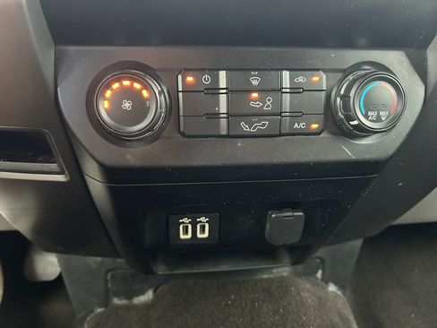 Used 2020 Ford F150 XLT RWD image 12
