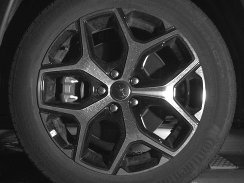 Used 2025 Jeep Compass Limited image 12