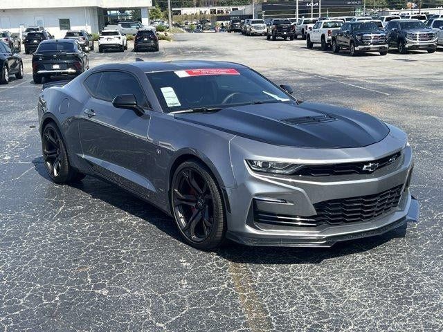 Used 2021 Chevrolet Camaro SS RWD image 3