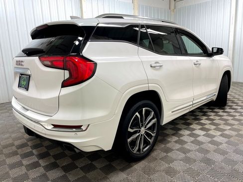 Used 2019 GMC Terrain Denali w/ Driver Alert Package II image 21