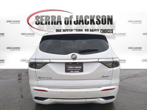 Used 2022 Buick Enclave Avenir w/ Trailering Package, 5000 lbs. image 8