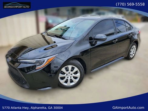 Used 2021 Toyota Corolla LE image 1