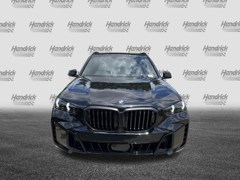 New 2026 BMW X5 xDrive40i w/ M Sport Package AWD/4WD image 3