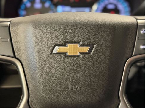Used 2019 Chevrolet Tahoe LS AWD/4WD image 14