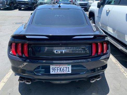 Used 2021 Ford Mustang GT RWD image 6