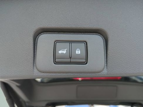 New 2026 Nissan Rogue Platinum w/ Platinum Premium Package AWD/4WD image 18