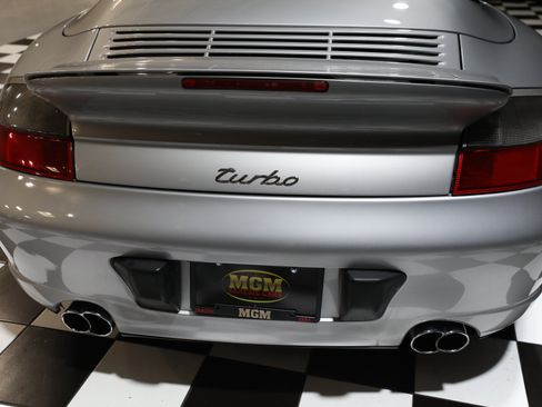 Used 2004 Porsche 911 Turbo AWD/4WD image 35