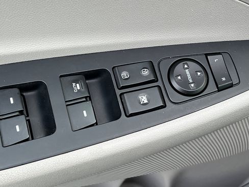 Used 2017 Hyundai Tucson SE image 14