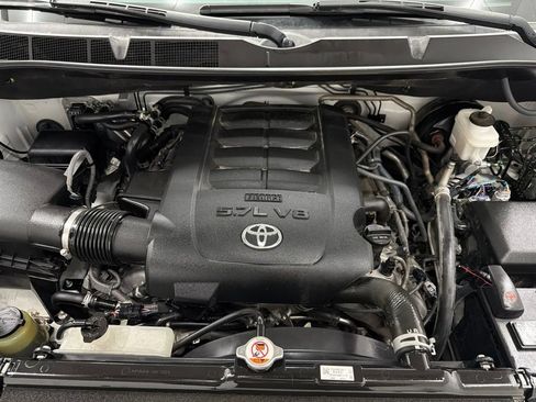 Used 2021 Toyota Sequoia Platinum RWD image 36