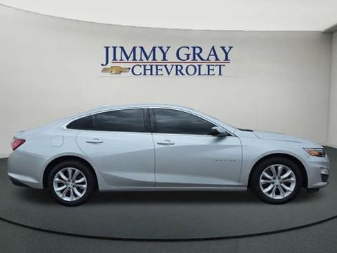 Used 2021 Chevrolet Malibu LT image 6