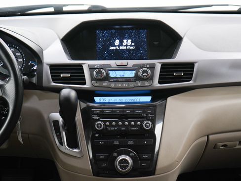 Used 2013 Honda Odyssey Touring image 16