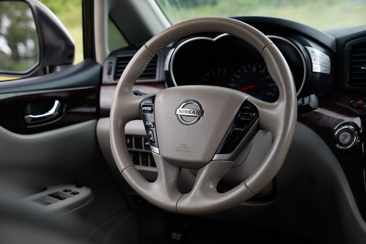 Used 2014 Nissan Quest SL FWD image 27