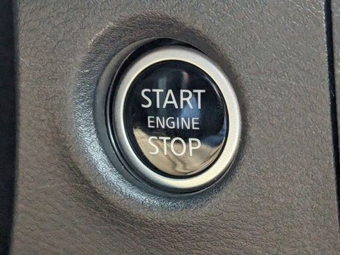 New 2025 Nissan Frontier SV w/ SV Convenience Package image 23