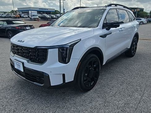 Used 2025 Kia Sorento SX Prestige w/ Olive Brown Leather Package image 3