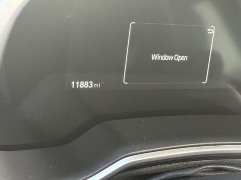 Used 2025 Toyota Corolla XSE image 9