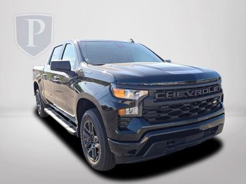 New 2026 Chevrolet Silverado 1500 Custom w/ LPO, Dark Essentials Package RWD image 14
