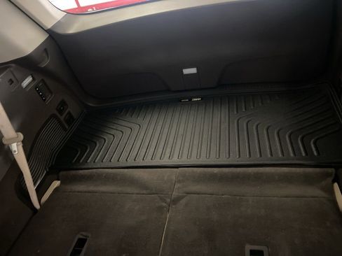 Used 2023 Lincoln Aviator AWD w/ Premium Package image 12