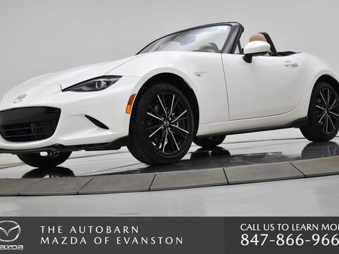 New 2025 MAZDA MX-5 Miata Grand Touring w/ Appearance Package image 12