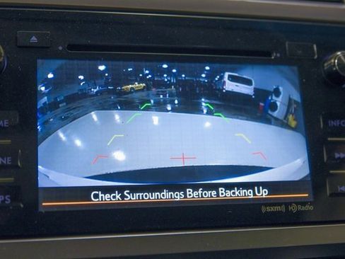 Used 2015 Subaru Legacy 2.5i Premium w/ Moonroof Package image 17