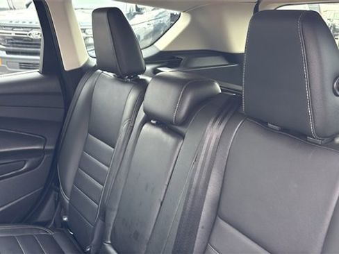 Used 2013 Ford Escape SEL image 25