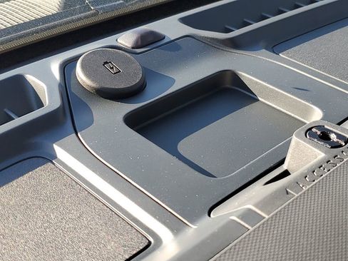 New 2025 Ford Bronco Big Bend w/ Black Diamond Package image 15