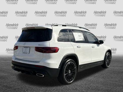 New 2025 Mercedes-Benz GLB 250 4MATIC image 9