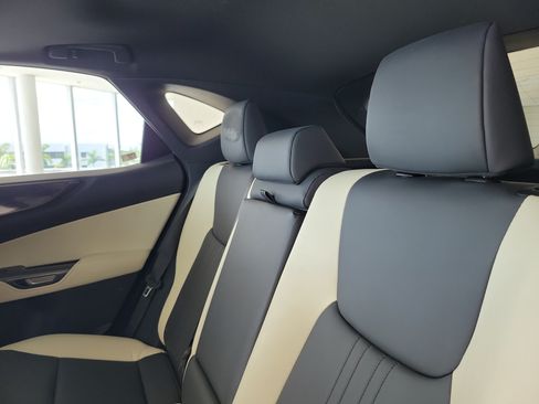 Certified 2024 Lexus NX 250 FWD image 14