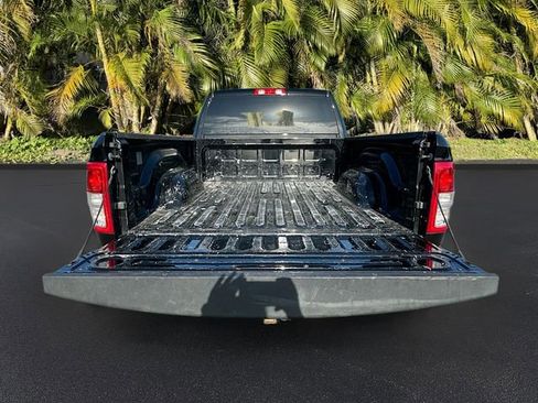 Used 2024 RAM 2500 Big Horn AWD/4WD image 24