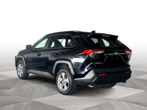 Used 2023 Toyota RAV4 XLE FWD image 6