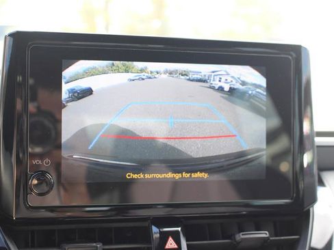 Used 2024 Toyota Corolla SE image 17