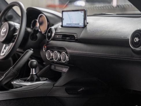 Used 2024 MAZDA MX-5 Miata Grand Touring image 18