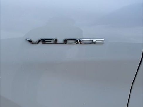Used 2022 Alfa Romeo Stelvio Veloce AWD/4WD image 4